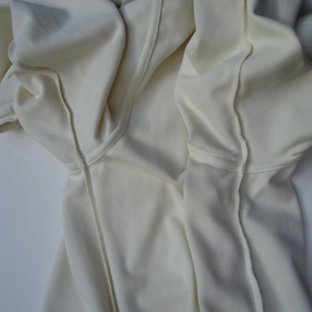 NWT. SIZE L. JOS. A. BANK The traveler long sleeve polo shirt. - Picture 9 of 16